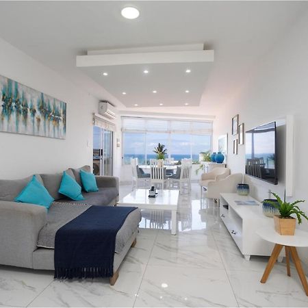 24 Sea Lodge - Sea Viewing Apartment Durban Extérieur photo