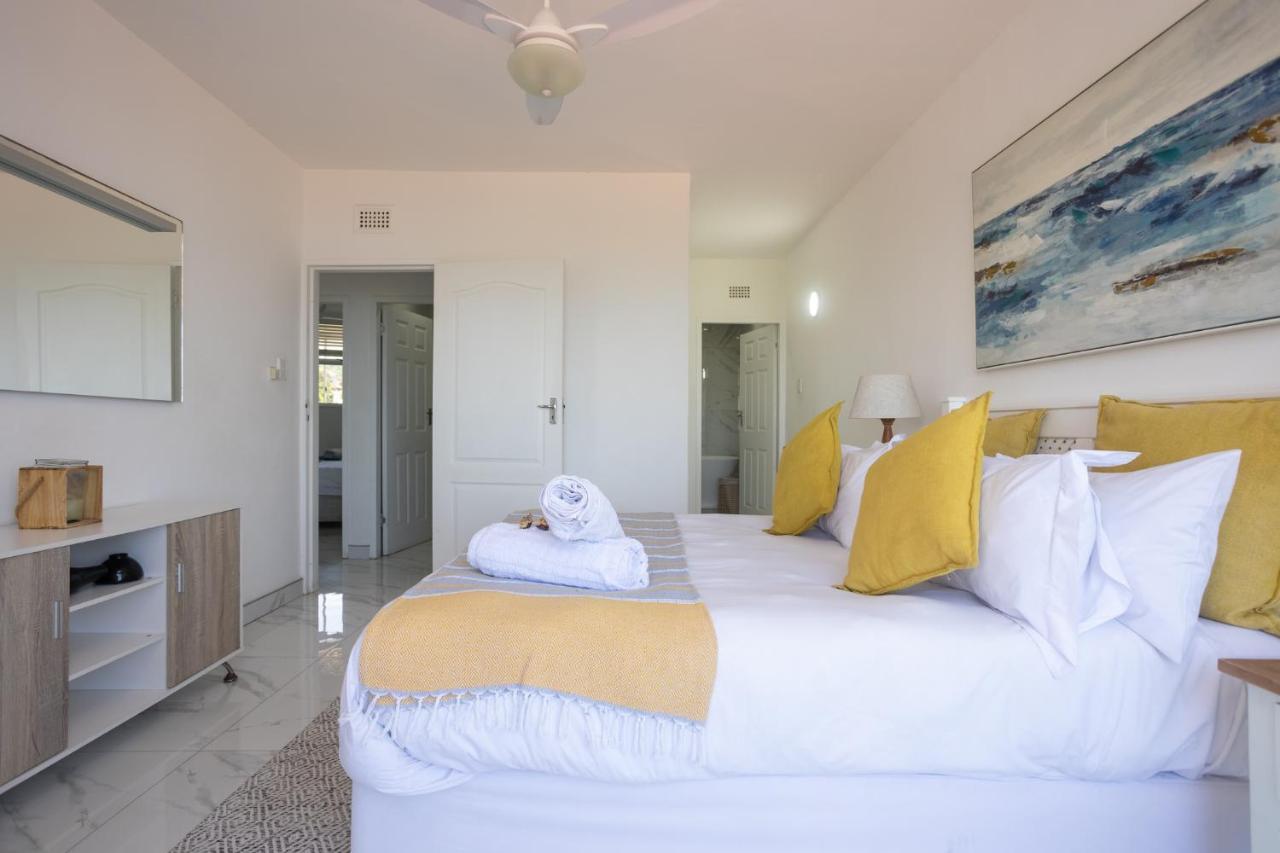24 Sea Lodge - Sea Viewing Apartment Durban Extérieur photo