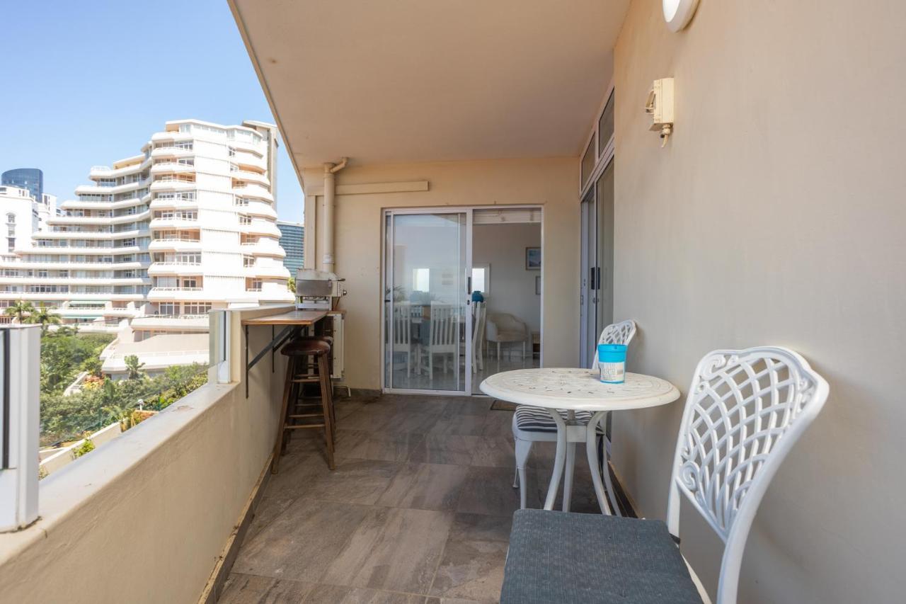 24 Sea Lodge - Sea Viewing Apartment Durban Extérieur photo